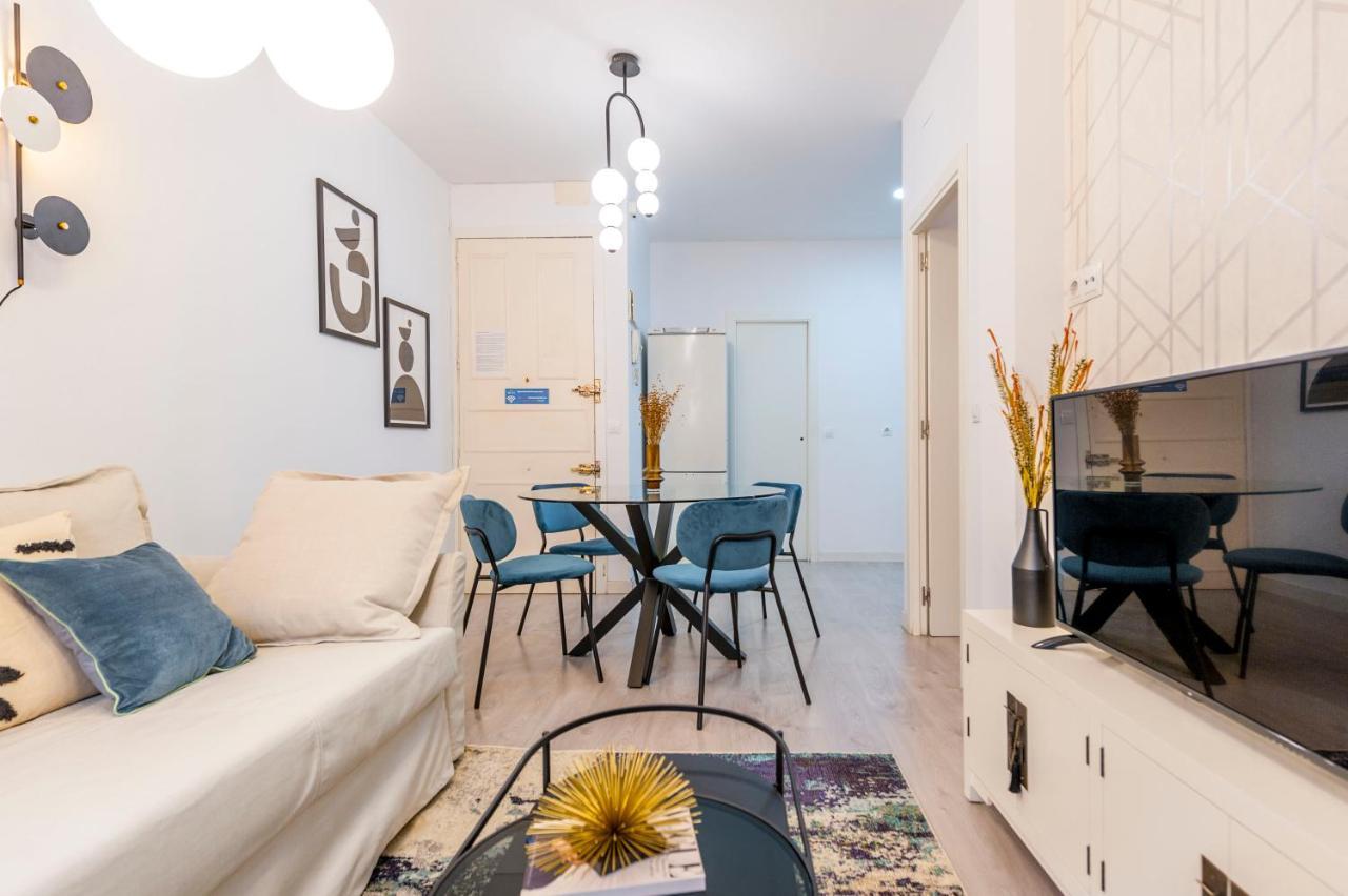 Atocha VI - Elegancia Urbana En Una Ubicacion Privilegiada مدريد المظهر الخارجي الصورة